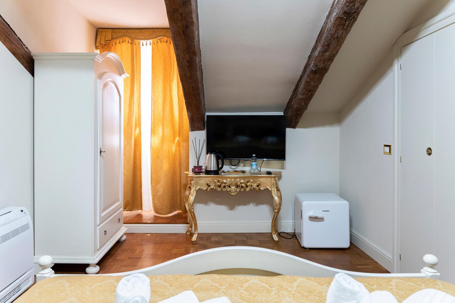 Palazzo Titti Rialto Suites Wenecja Zewnętrze zdjęcie