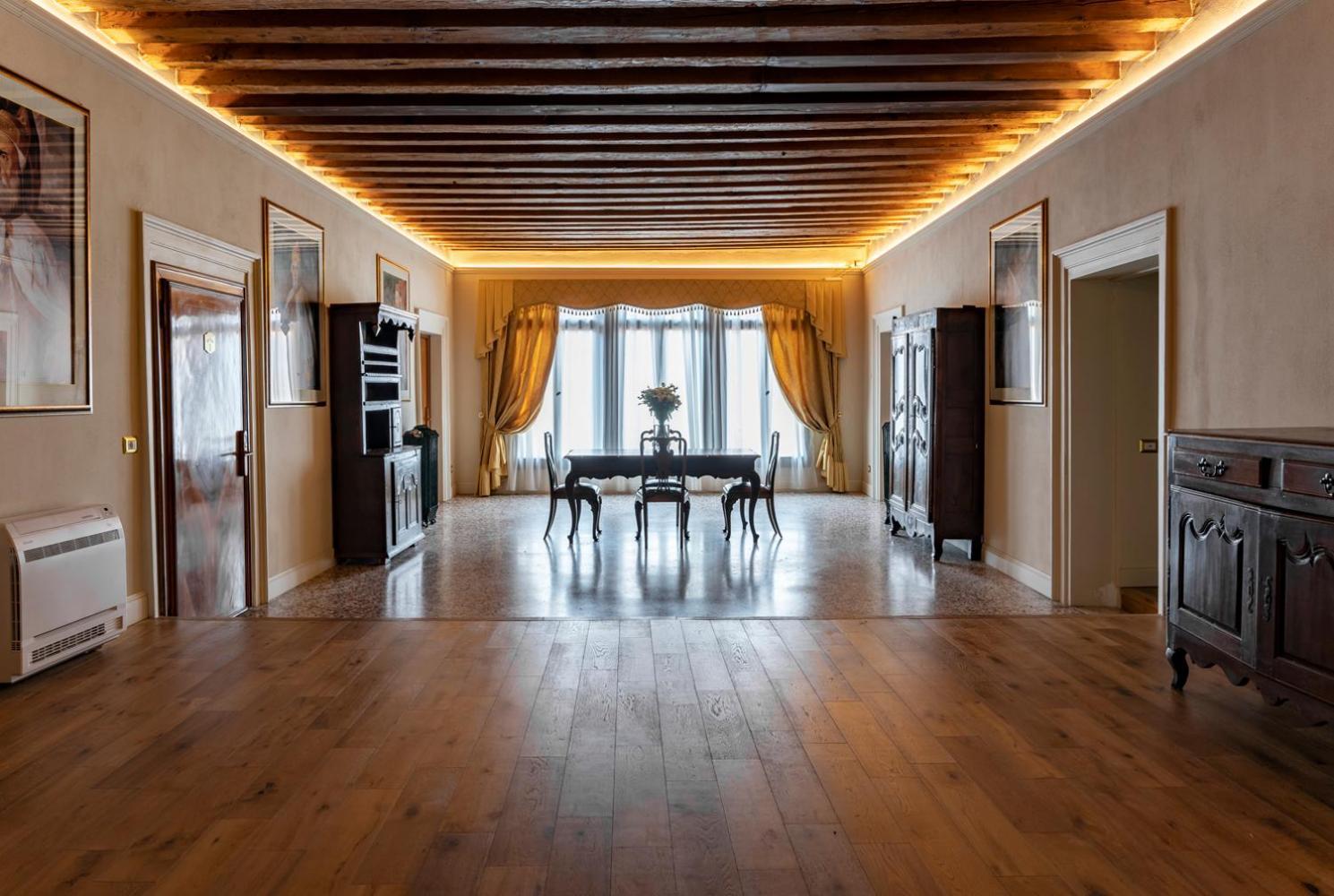 Palazzo Titti Rialto Suites Wenecja Zewnętrze zdjęcie