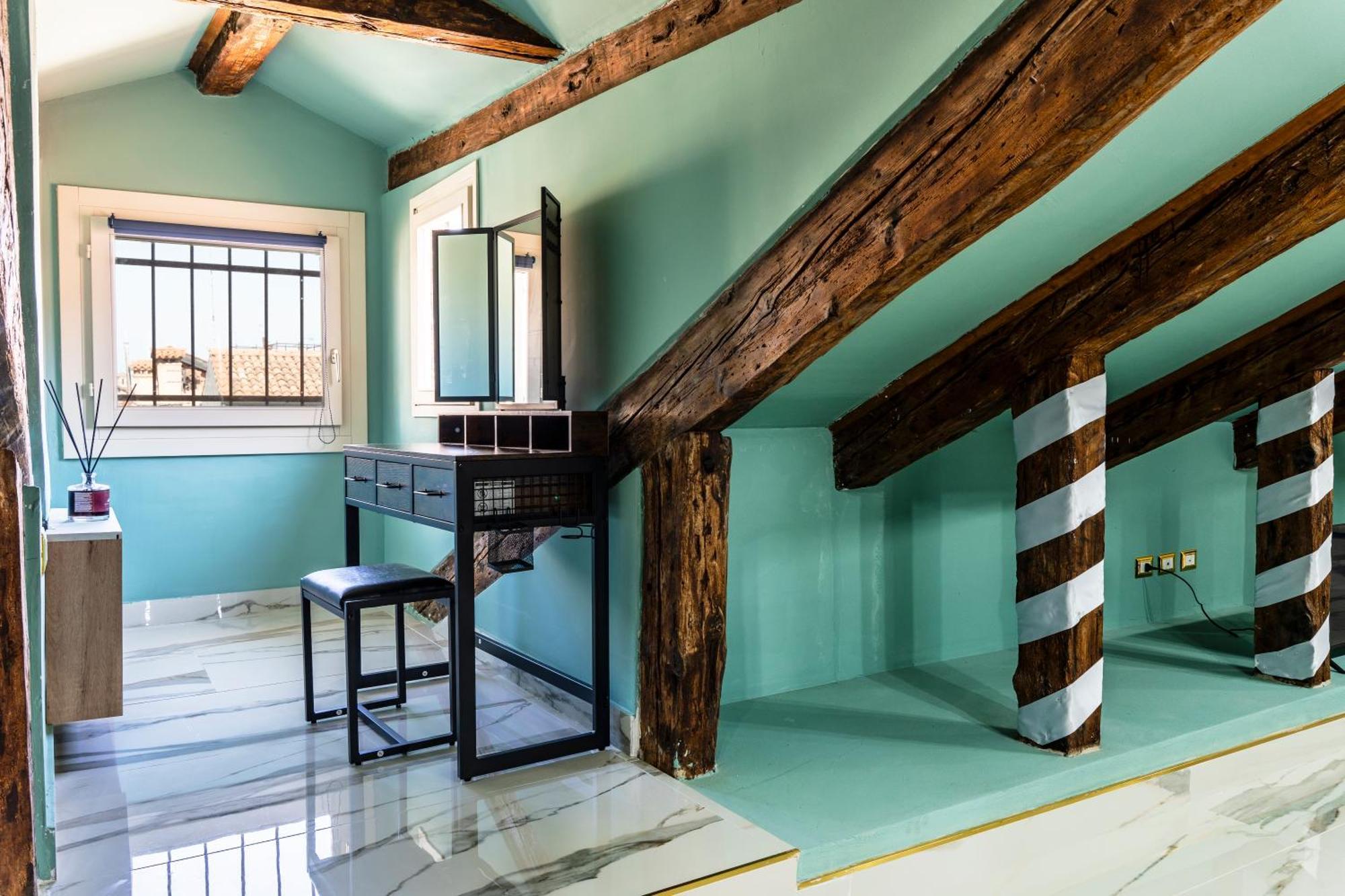 Palazzo Titti Rialto Suites Wenecja Zewnętrze zdjęcie