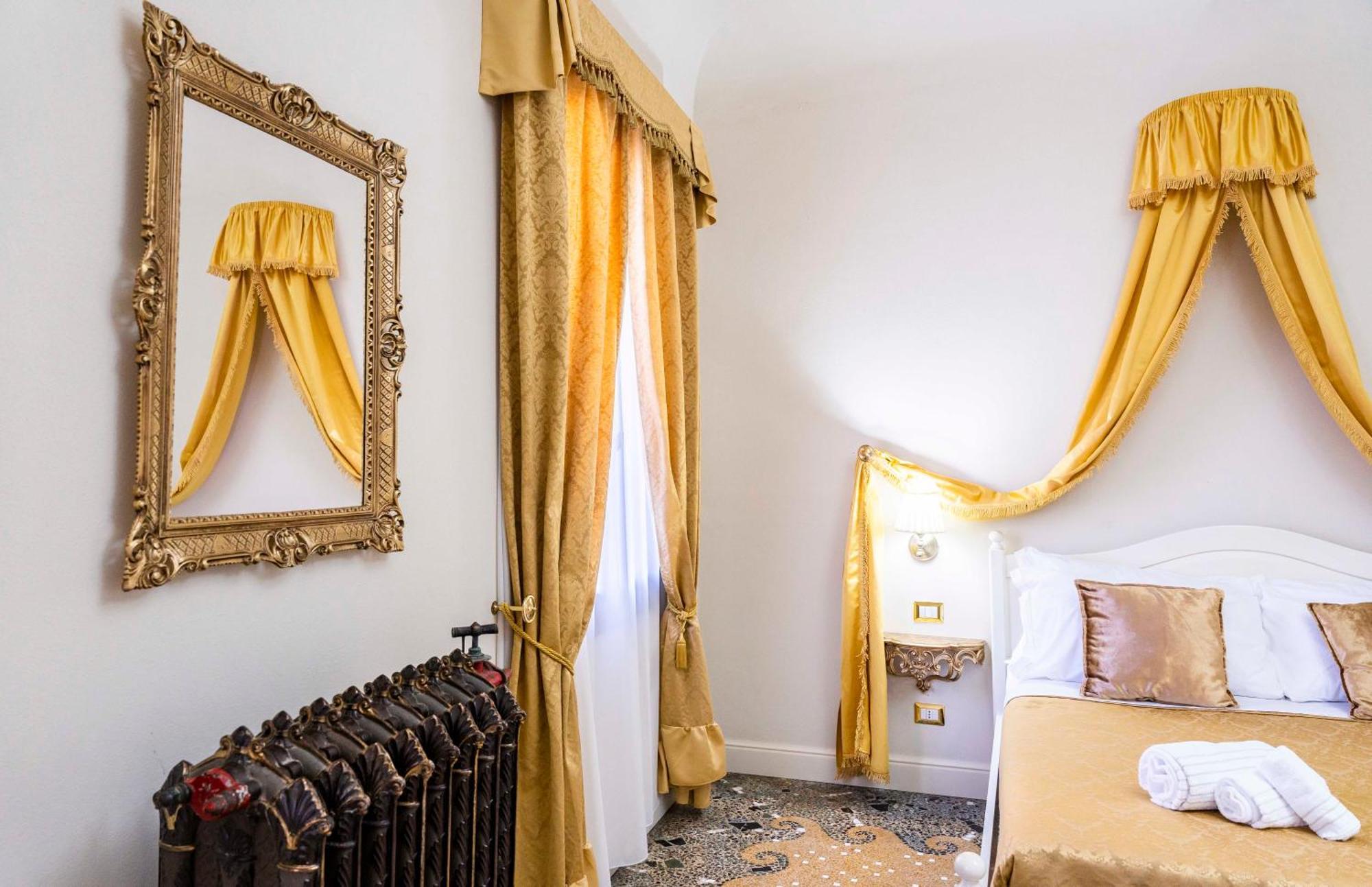 Palazzo Titti Rialto Suites Wenecja Zewnętrze zdjęcie